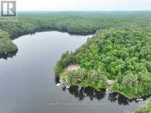 1293 CAUSEWAY DRIVE | Lake of Bays Ontario | Slide Image Eight