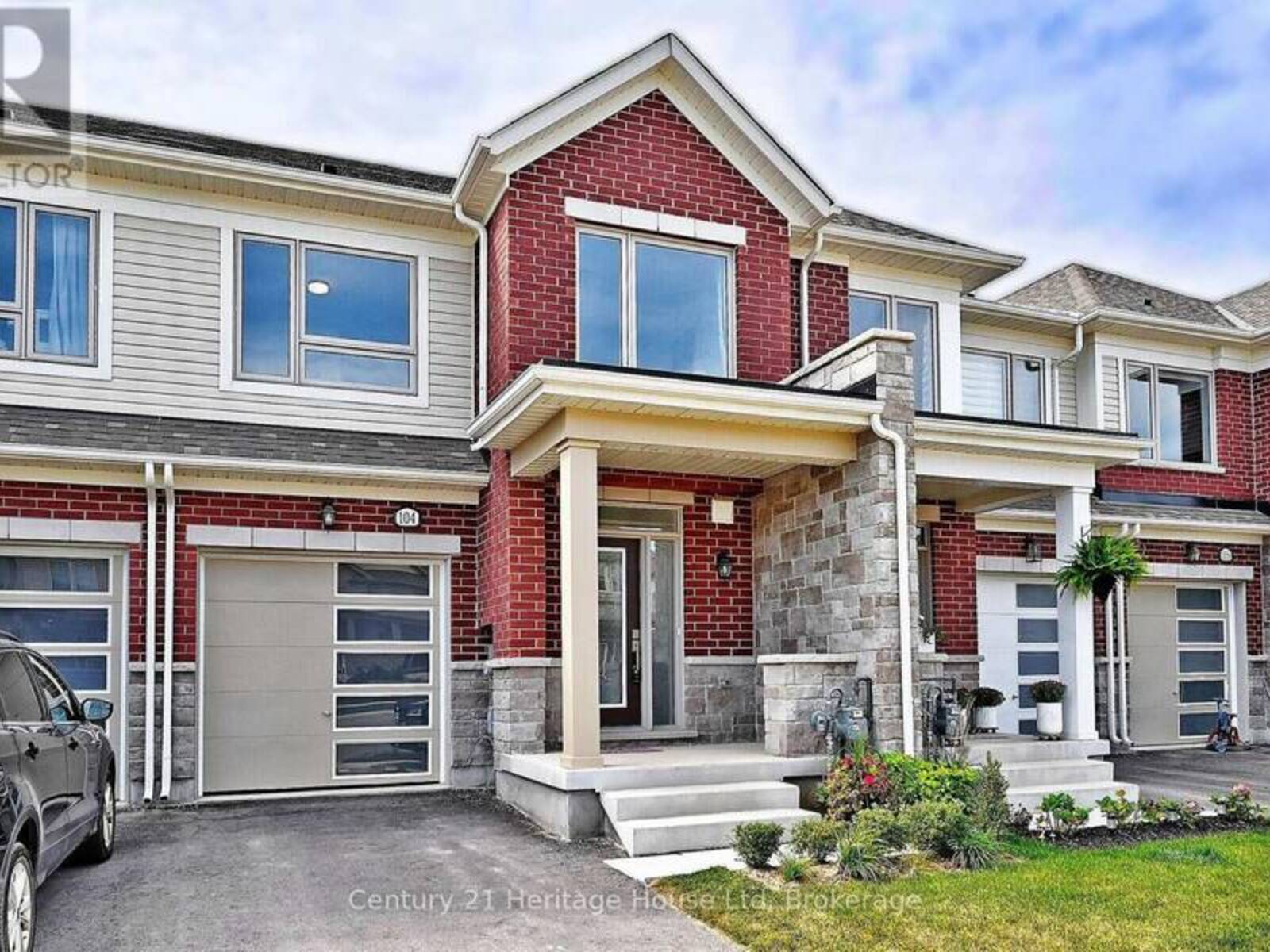 104 EDMINSTON DRIVE, Fergus, Ontario N1M 0J1