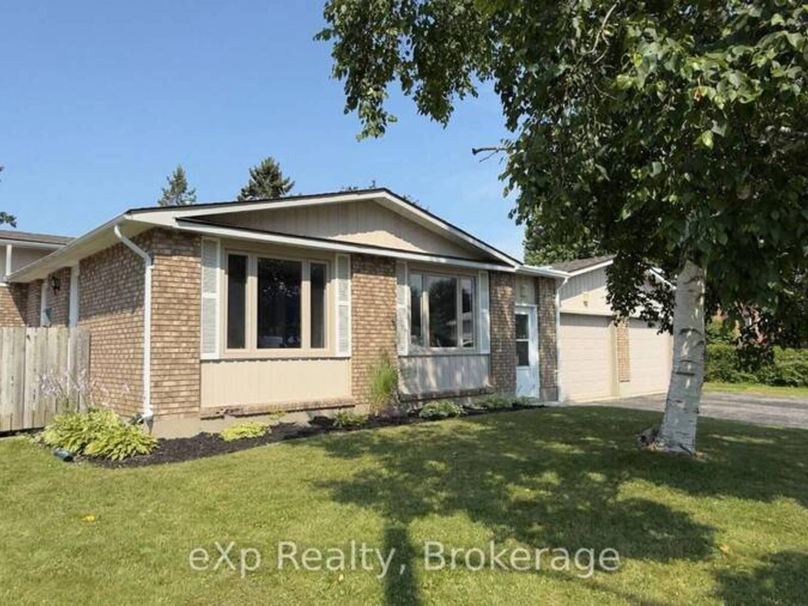 403 HIGHLAND DRIVE, Kincardine, Ontario N2Z 1X3