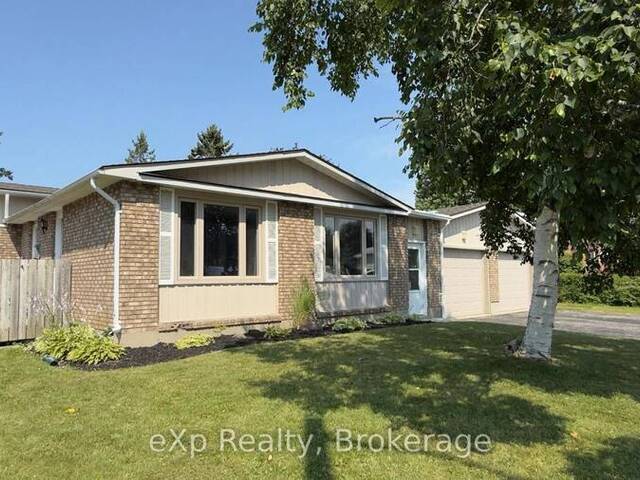 403 HIGHLAND DRIVE Kincardine Ontario, N2Z 1X3 - 5 Bedrooms Home For Sale