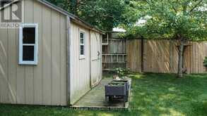 223 KEMP CRESCENT | Stratford Ontario | Slide Image Thirty-eight