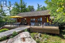 6 ISLAND 2050/TABASSAKWA ISLAND | Honey Harbour Ontario | Slide Image Seven