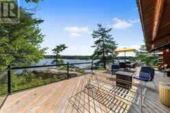 6 ISLAND 2050/TABASSAKWA ISLAND | Honey Harbour Ontario | Slide Image Eight