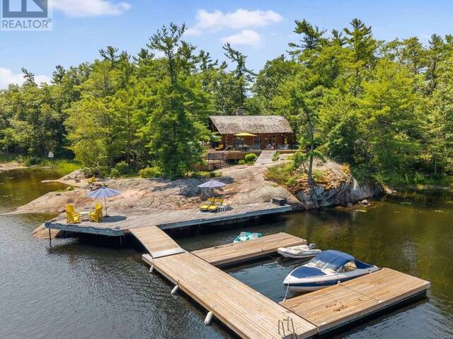 6 ISLAND 2050/TABASSAKWA ISLAND Honey Harbour Ontario, P0E 1E0 - 3 Bedrooms Waterfront Home For sale
