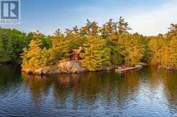 1615 MUSKOKA ROAD N | Gravenhurst Ontario | Slide Image Two