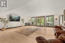 1615 MUSKOKA ROAD N | Gravenhurst Ontario | Slide Image Thirty-seven