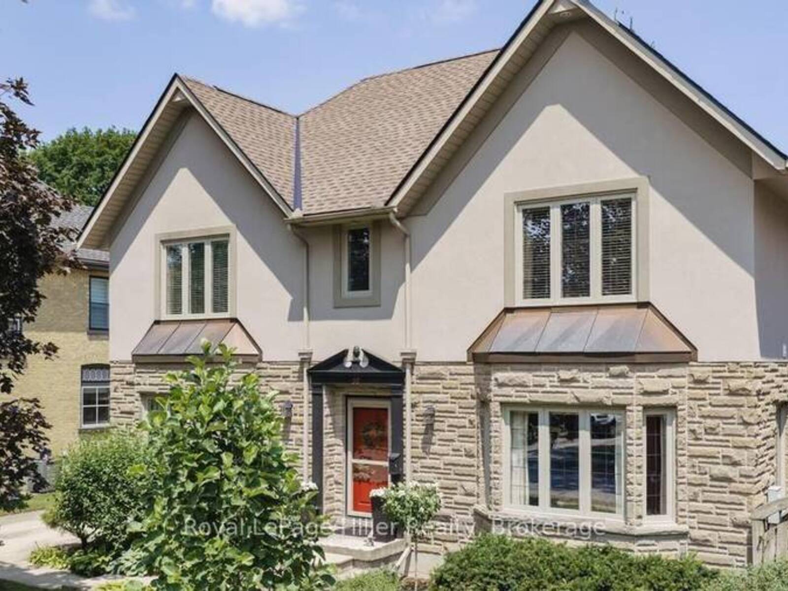 30 CENTRE STREET, Stratford, Ontario N5A 1E3