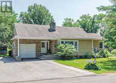 1028 COWBELL LANE | Gravenhurst Ontario | Slide Image One