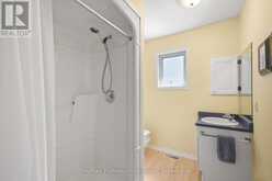 60 PINERIDGE GATE | Gravenhurst Ontario | Slide Image Four
