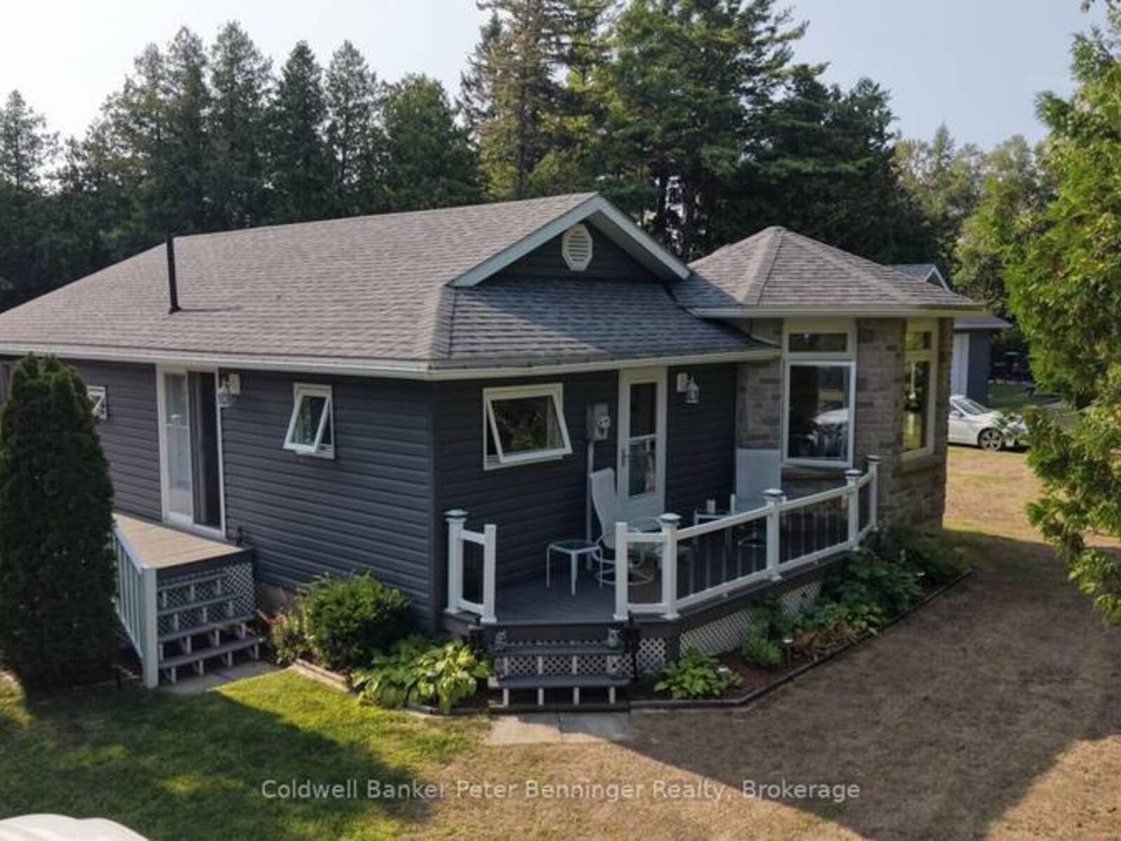 810 SECOND AVENUE S, Sauble Beach, Ontario N0H 2G0