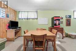 58 KEMP CRESCENT | Stratford Ontario | Slide Image Thirty
