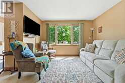 58 KEMP CRESCENT | Stratford Ontario | Slide Image Nine