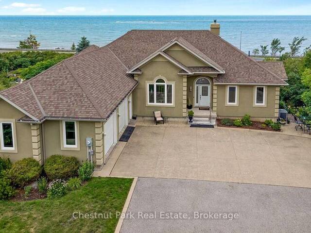 133 LAKESHORE ROAD E The Blue Mountains Ontario, L9Y 0N1 - 4 Bedrooms Home For Sale