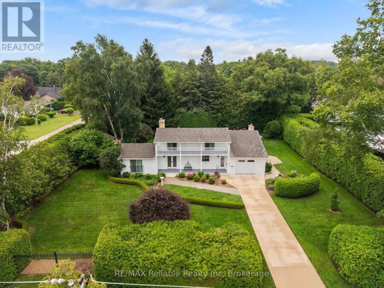 60 TUYLL STREET, Bayfield, Ontario N0M 1G0