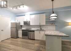 SUITE 206 - 40 HORSESHOE BOULEVARD | Barrie Ontario | Slide Image Eight