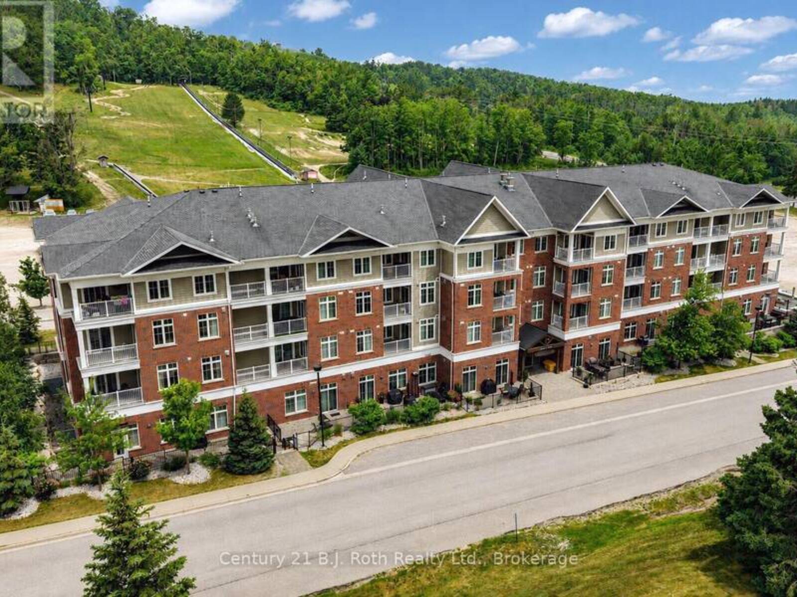 SUITE 206 - 40 HORSESHOE BOULEVARD, Barrie, Ontario L4M 4Y8