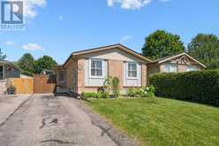 395 STRATHALLAN STREET | Fergus Ontario | Slide Image Three
