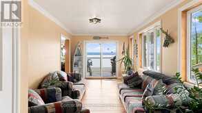 380 ROBINS POINT ROAD | Tay Ontario | Slide Image Eleven