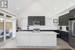 15 PRIVATE MCKAY DRIVE | Barrie Ontario | Slide Image Sixteen