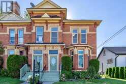 36 SAINT MARIE STREET | Collingwood Ontario | Slide Image Two