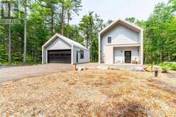 2074 MUSKOKA 169 ROAD | Gravenhurst Ontario | Slide Image Four