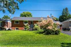 63 LORNE AVENUE | Penetanguishene Ontario | Slide Image Two