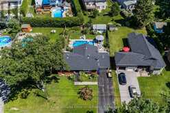 63 LORNE AVENUE | Penetanguishene Ontario | Slide Image Three