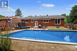 583 6TH STREET W | Owen Sound Ontario | Slide Image Forty