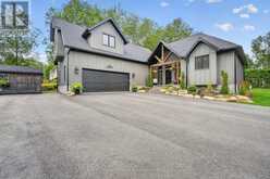 5 PLOUGHSHARE COURT | Haliburton Ontario | Slide Image Two