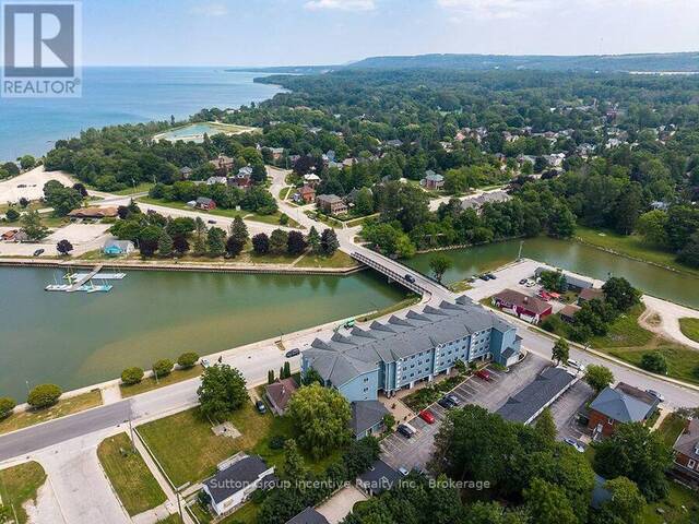 404 - 34 BAYFIELD STREET Meaford Ontario, N4L 1Y2 - 2 Bedrooms Waterfront Condo For Sale