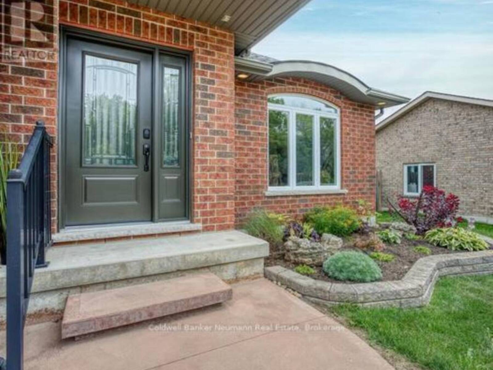 380 BRUNSWICK STREET E, Minto, Ontario N0G 2P0