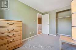 44 - 40 SILVERCREEK PARKWAY N | Guelph Ontario | Slide Image Fifteen