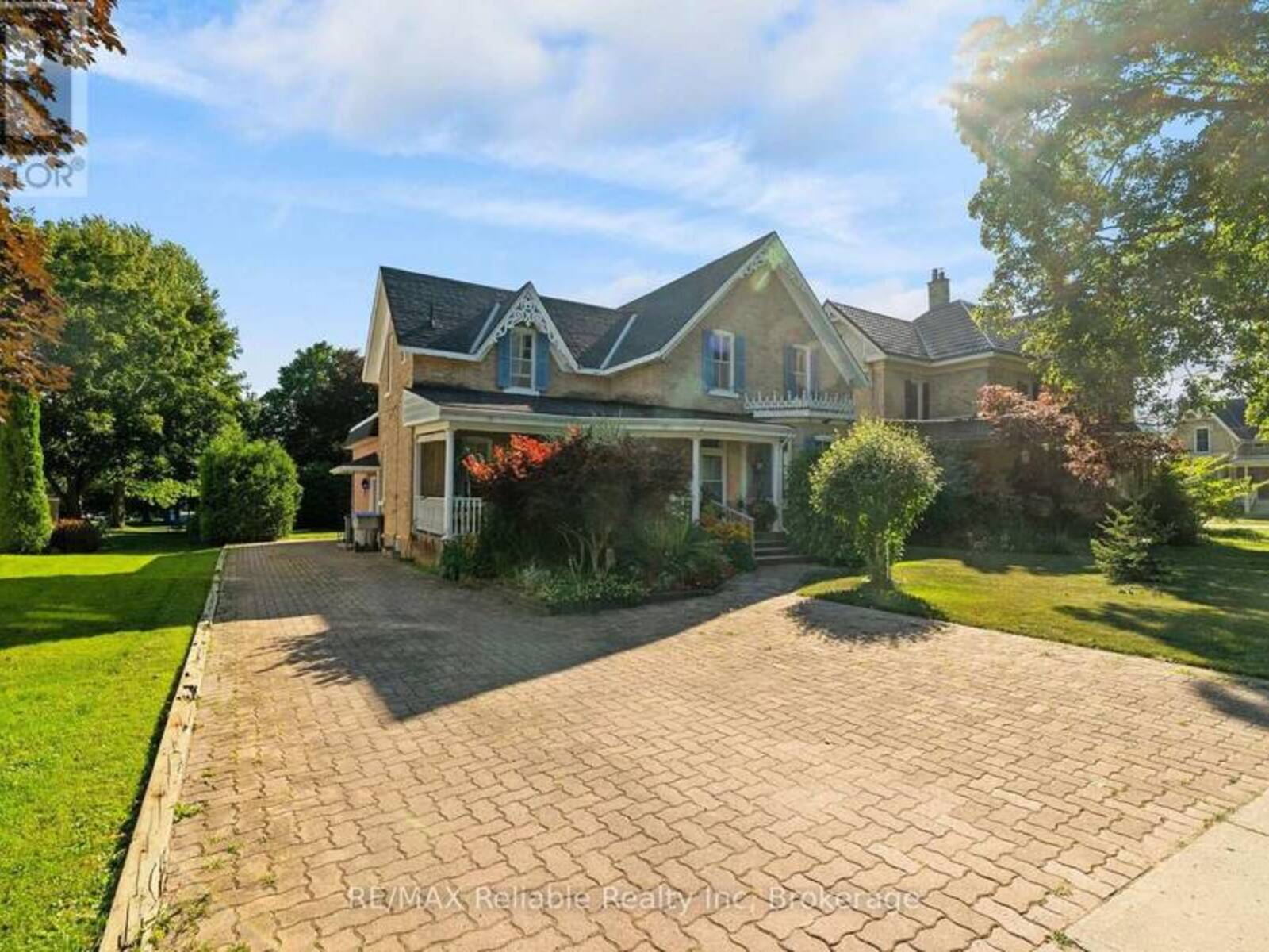 111 JOHN STREET, Huron East, Ontario N0K 1W0