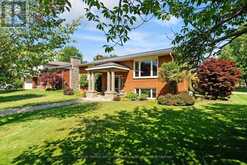 323 WARREN STREET | Goderich Ontario | Slide Image Three