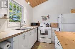 27 BEAUMONT BAY ROAD | Huntsville Ontario | Slide Image Fifteen