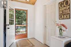 27 BEAUMONT BAY ROAD | Huntsville Ontario | Slide Image Seven