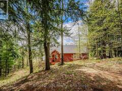 27 BEAUMONT BAY ROAD Huntsville Ontario, P0B 1L0