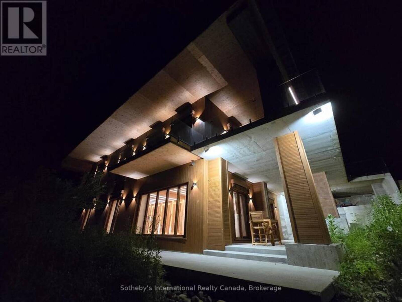 1739 TRAPPER'S TRAIL ROAD, Haliburton, Ontario K0M 1S0