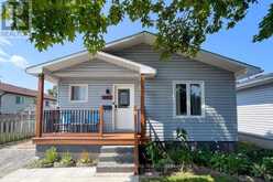 642 SPRUCE STREET | Collingwood Ontario | Slide Image One