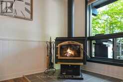 11230 HUNTER (WAO) ISLAND | Haliburton Ontario | Slide Image Fourteen
