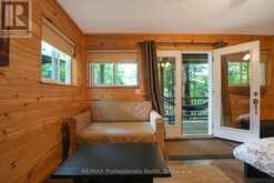 11230 HUNTER (WAO) ISLAND | Haliburton Ontario | Slide Image Thirty-three