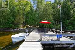 11230 HUNTER (WAO) ISLAND | Haliburton Ontario | Slide Image Four