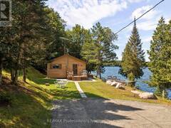 1516 DEER LAKE ROAD Emsdale Ontario, P0A 1J0