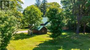 15 VICTORIA STREET W | Rosseau Ontario | Slide Image Three