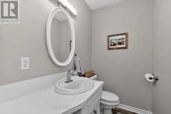 50 PAYETTE DRIVE | Penetanguishene Ontario | Slide Image Nineteen