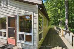 889 185 WA HORSESHOE LAKE | Seguin Ontario | Slide Image Thirty-one