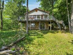 889 185 WA HORSESHOE LAKE Seguin Ontario, P2A 2W8