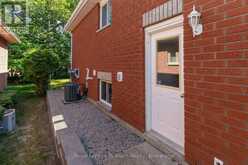 30 CHARLES STREET | Penetanguishene Ontario | Slide Image Nine