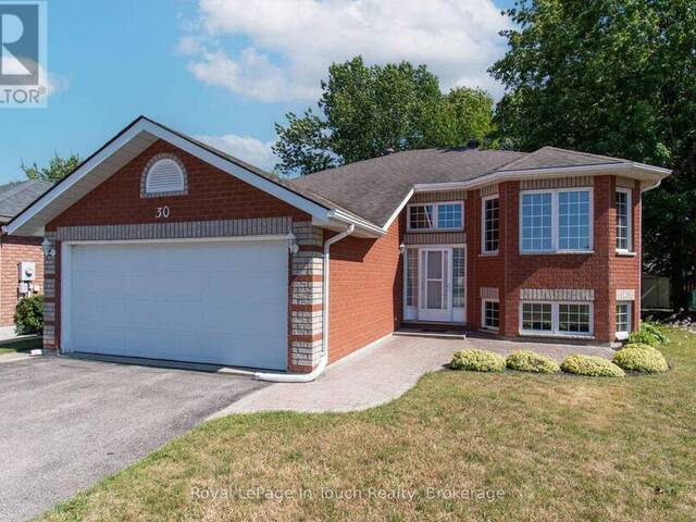 30 CHARLES STREET Penetanguishene Ontario, L9M 2G7 - 3 Bedrooms Home For Sale