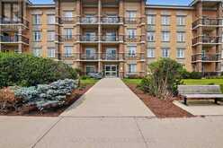 410 - 2 COLONIAL DRIVE | Guelph Ontario | Slide Image One